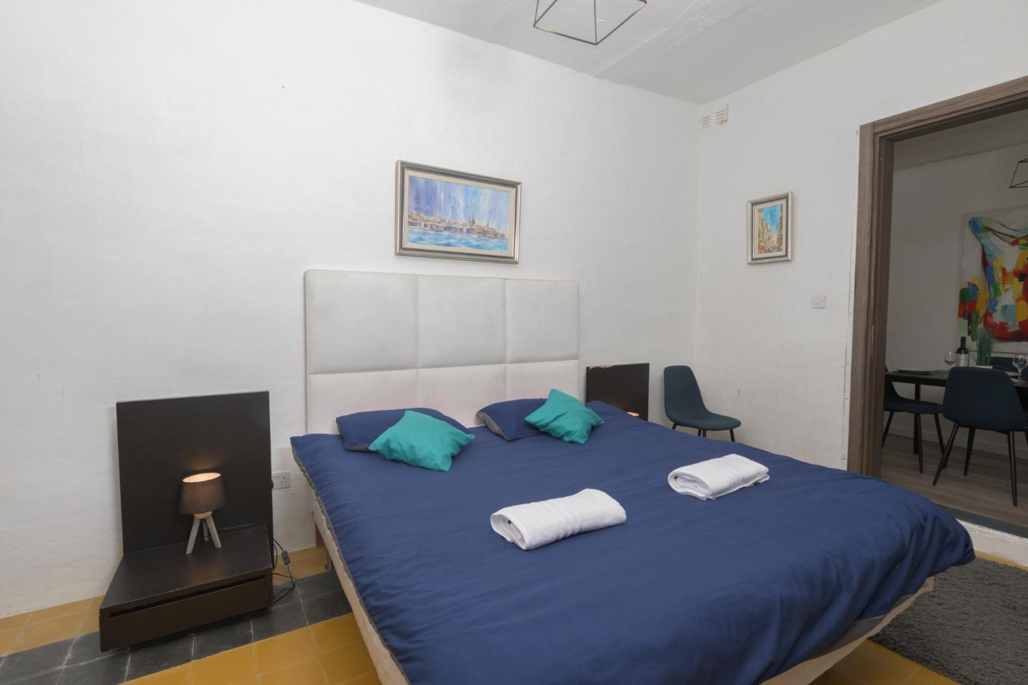 Stylish Valletta 2 Bedrooom City Centre Apartment With Terrace المظهر الخارجي الصورة